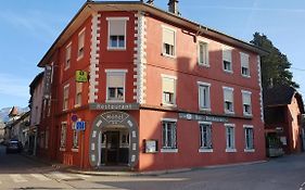 Logis Hotel Du Fer A Cheval